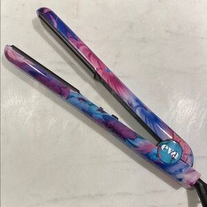 eva•nyc ceramic Hair Straightener